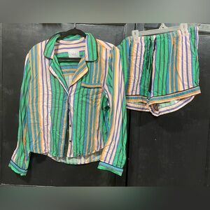 Rails matching pajama set Sz large shirt and shorts
